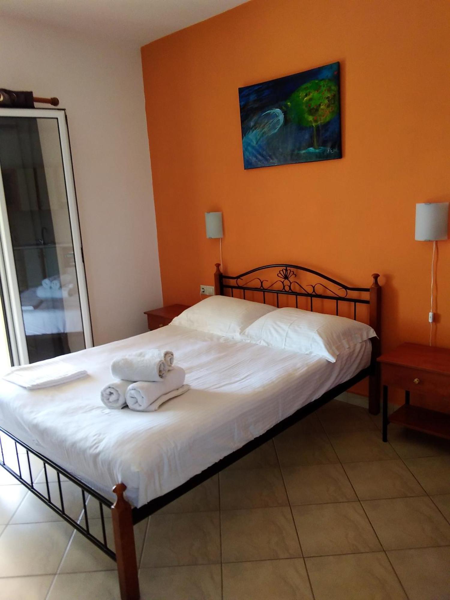 Emmanouil Apartment Kalamos  Room photo